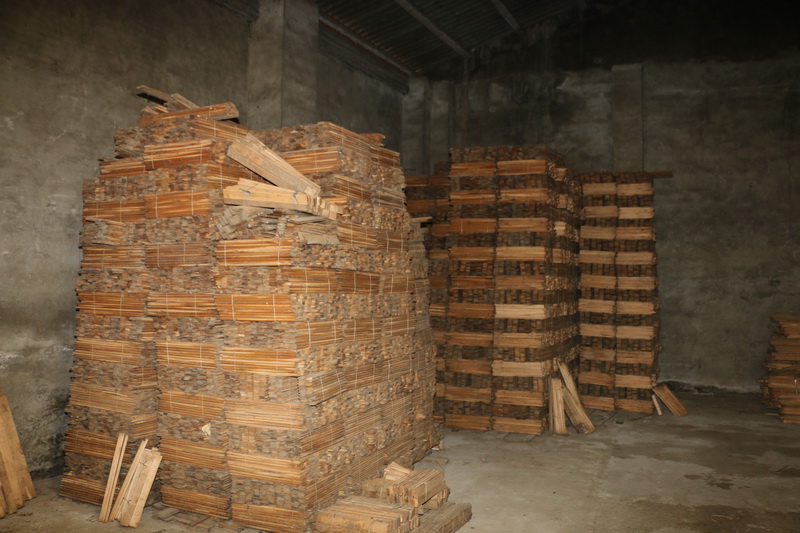 Unos 130 metros cuadrados serán de parquet de castaño traído de una antigua fábrica de cubas de vino.
